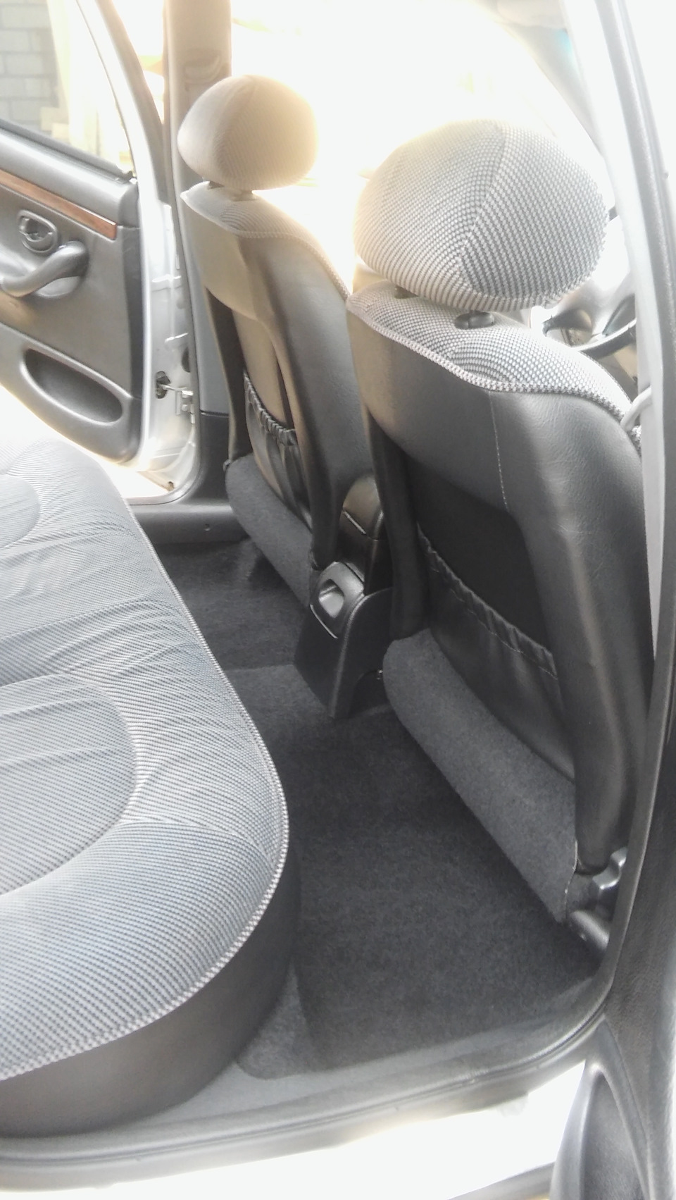 Фото в бортжурнале Peugeot 406