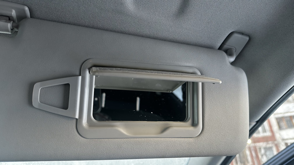 Замена зеркала в солнцезащитном козырьке — Mercedes-Benz A-Class (W169 ...