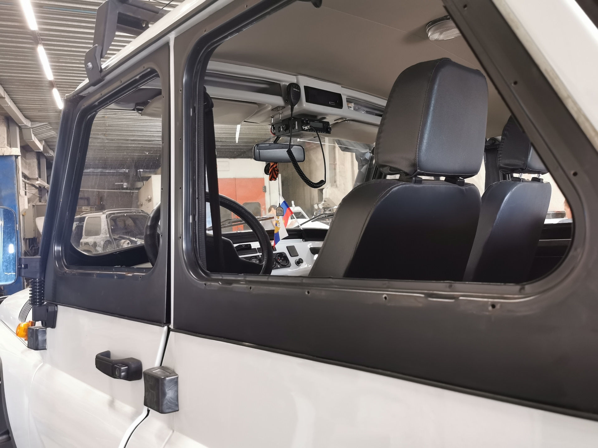 Форточки На Уаз Хантер Раздвижные Купить