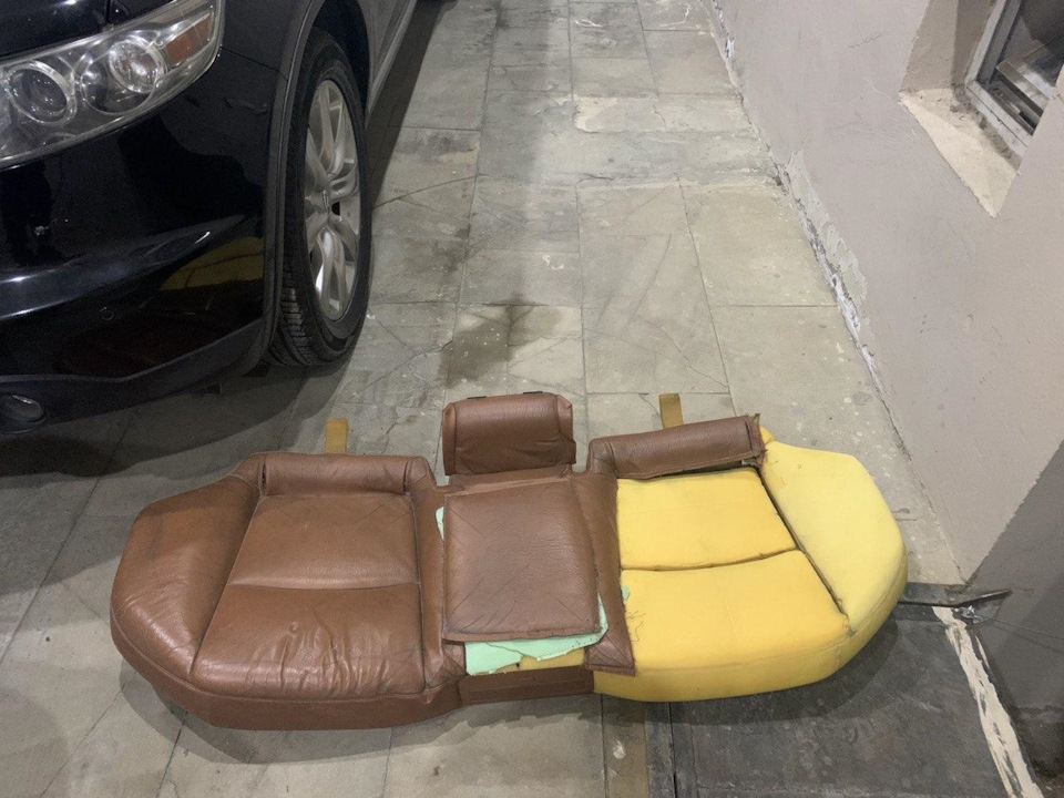 Восстановление кожи на передних сиденьях. — Infiniti FX (1G), 3,5 л ...