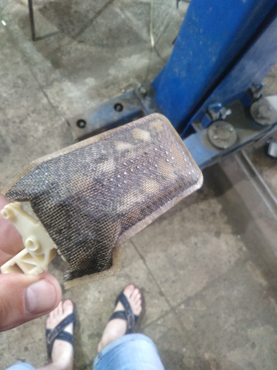 Раскоксовка, вскрытие фар, фильтр бензонасоса — Volvo S80 (2G), 2,5 л ...