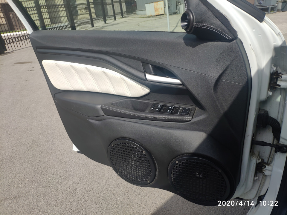 Дверная карта веста автозвук