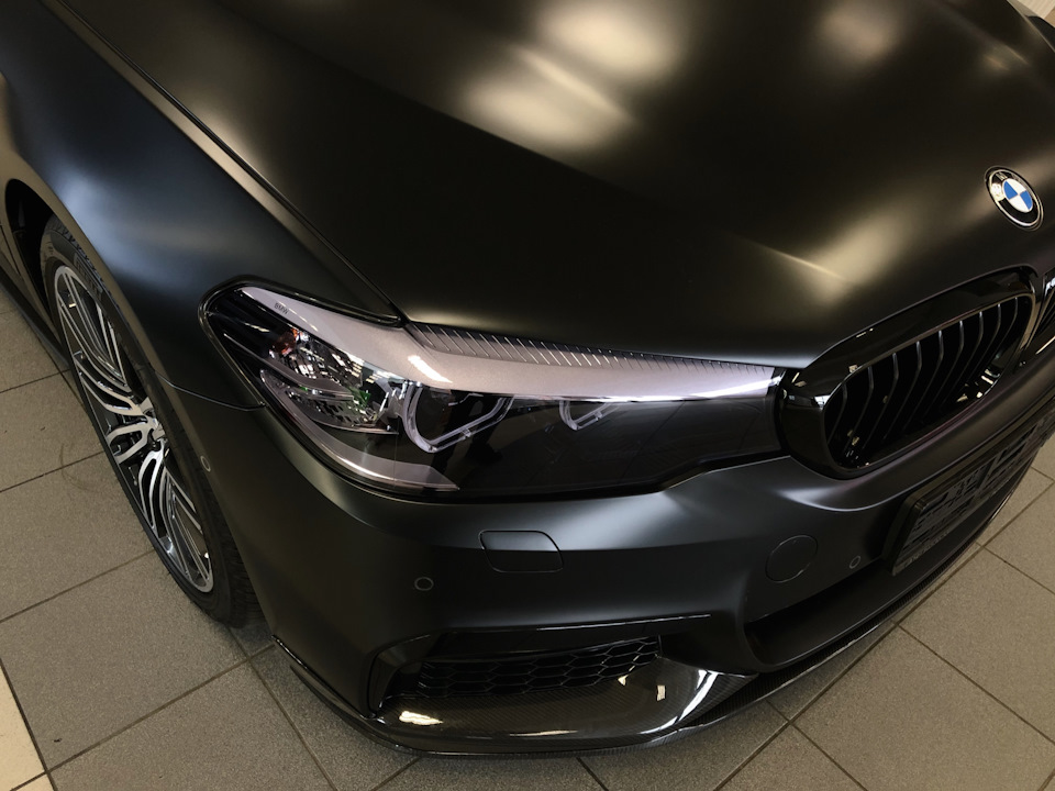 BMW 540 G30 в матовый полиуретан по акции — BGT.SPB на DRIVE2