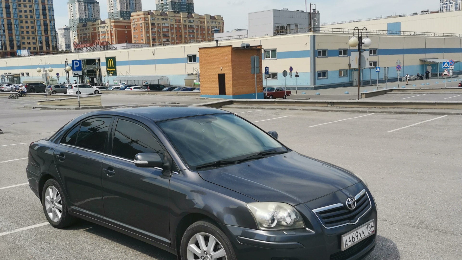 Toyota Avensis II 1.8 бензиновый 2008 | 1.8 механика на DRIVE2