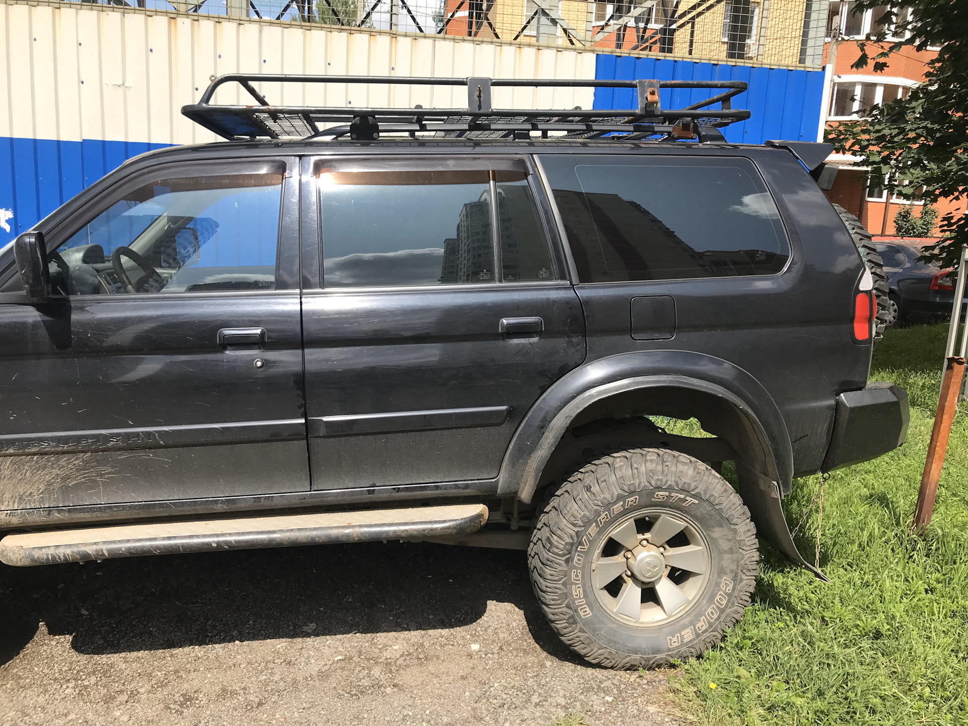 В итоге заклеил винилом — Mitsubishi Pajero Sport (1G), 3 л, 2008 года ...