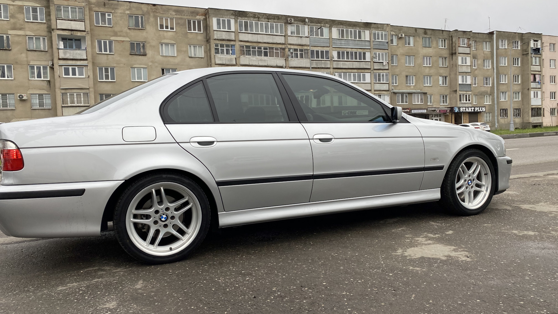 BMW 5 series (E39) 4.4 бензиновый 2003 | 4.4 детская мечта))) на DRIVE2