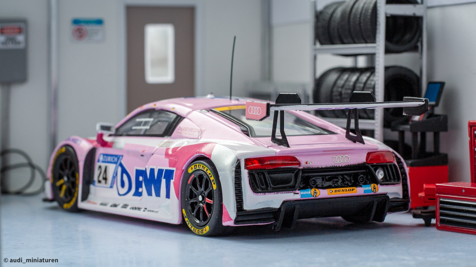 Audi Sport r8 LMS