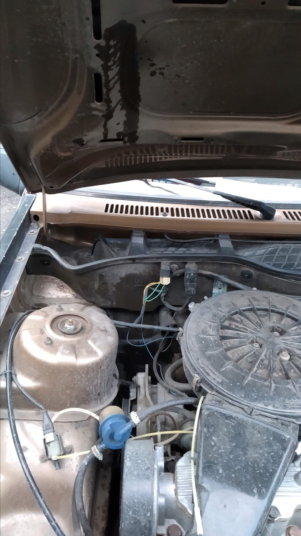 Грязь под капотом — Opel Ascona C, 1,6 л, 1985 года | наблюдение | DRIVE2