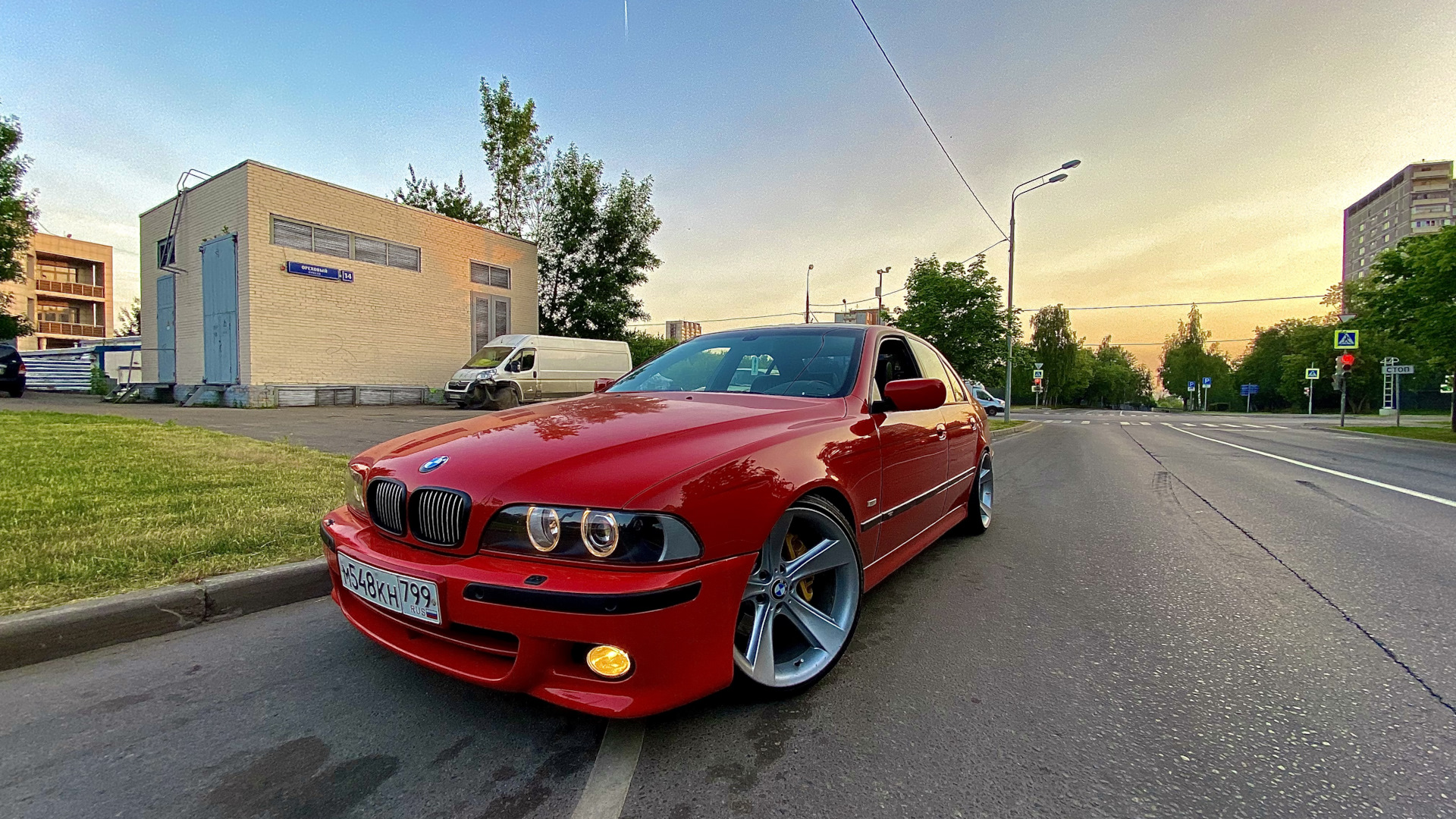 BMW 5 series (E39) 3.0 бензиновый 2001 | Ferrari Red на DRIVE2