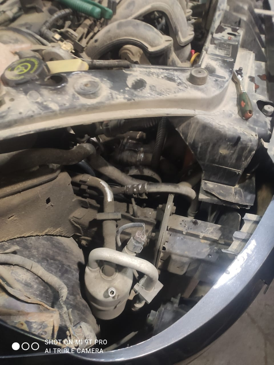 Замена внешнего наружего шруса, регулировка задних тормозов — Ford ...