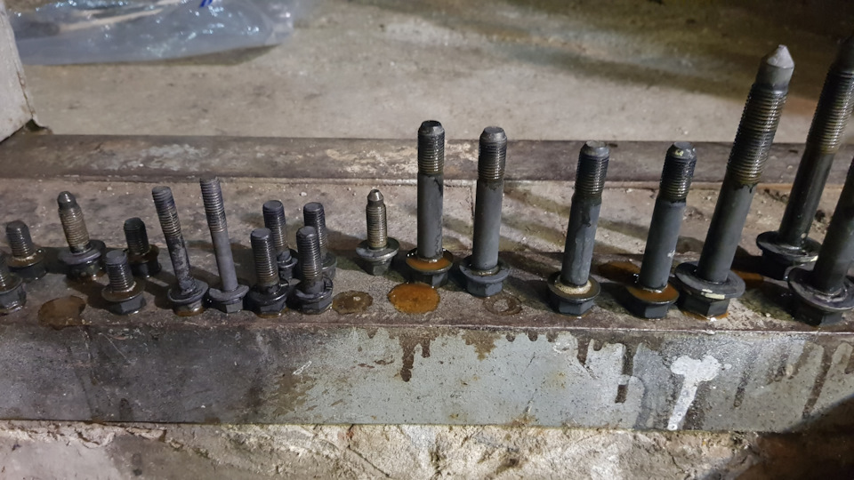 Фото в бортжурнале Hyundai Sonata V (NF)