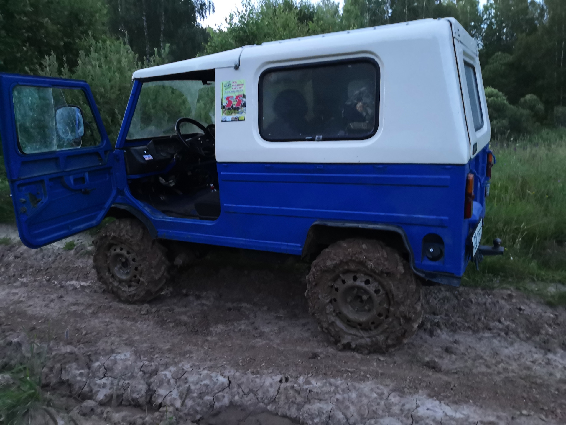 Луаз 969 проект. Луаз кабриолет тюнинг. Луаз дром. Луаз для бездорожья. Луаз 969 1966.