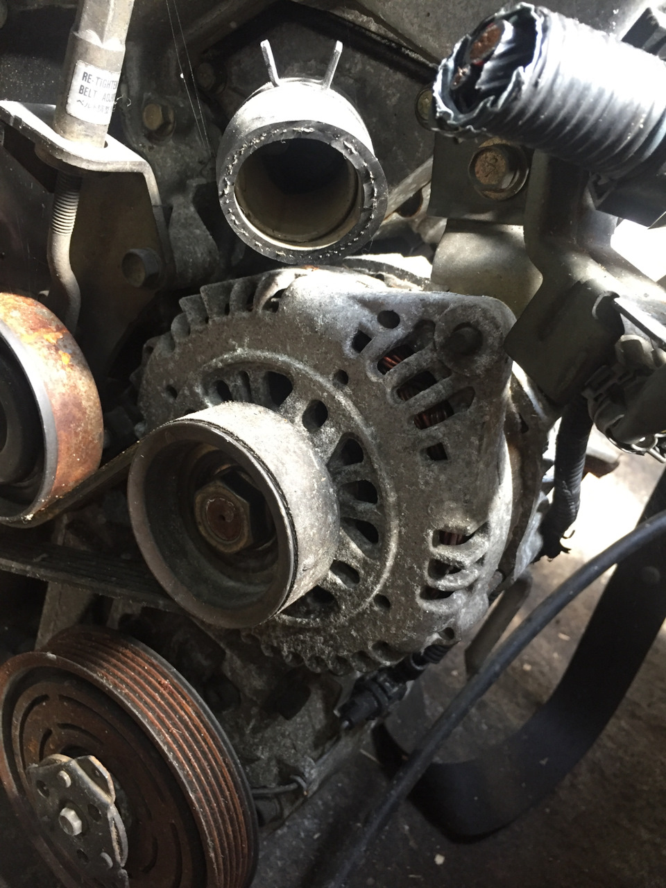Замена клапана вентиляции картерных газов + б/у генератор — DRIVE2