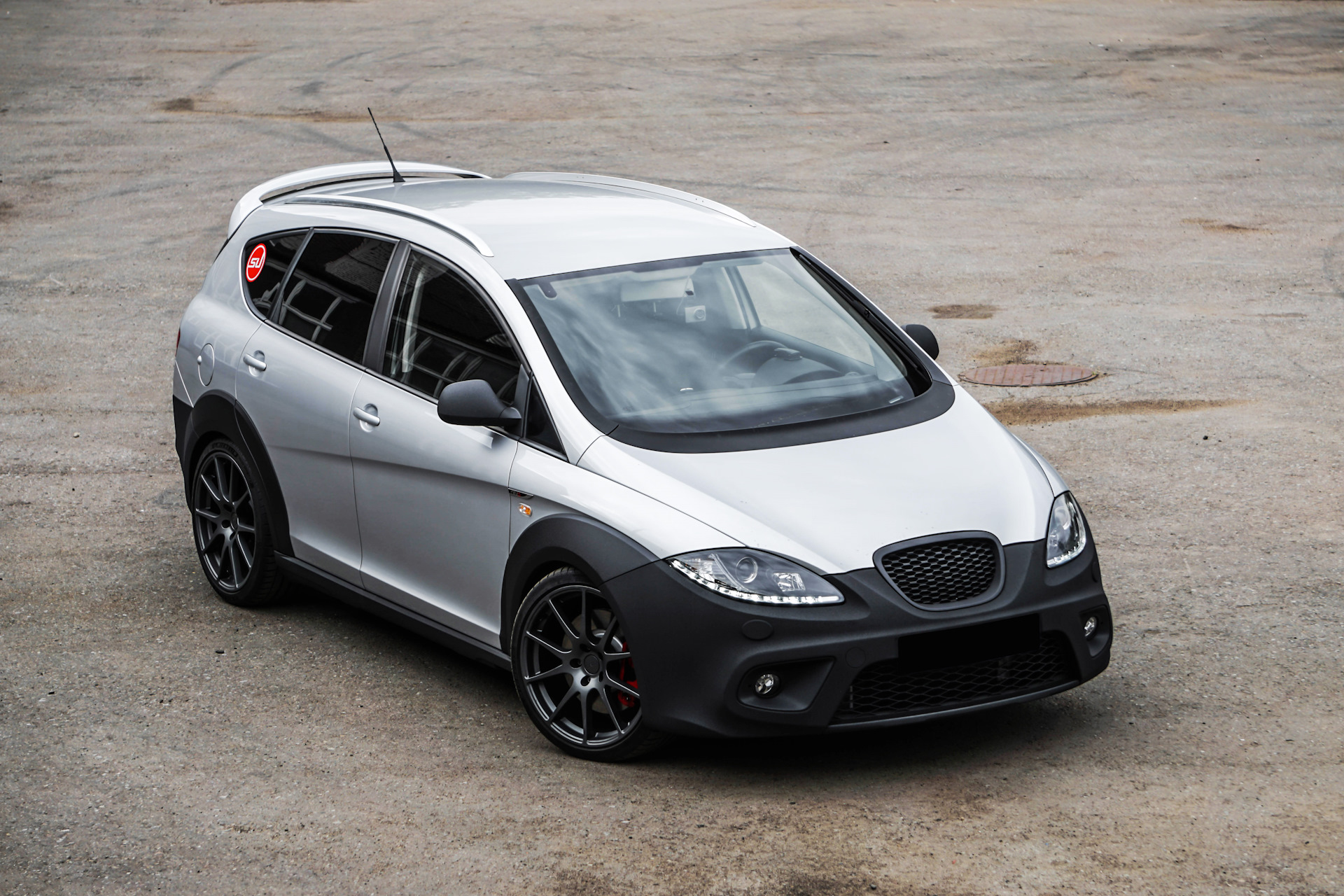 Seat altea freetrack. Seat Altea XL/Freetrack. Seat Altea Freetrack r19. Диски Seat Altea Freetrack.