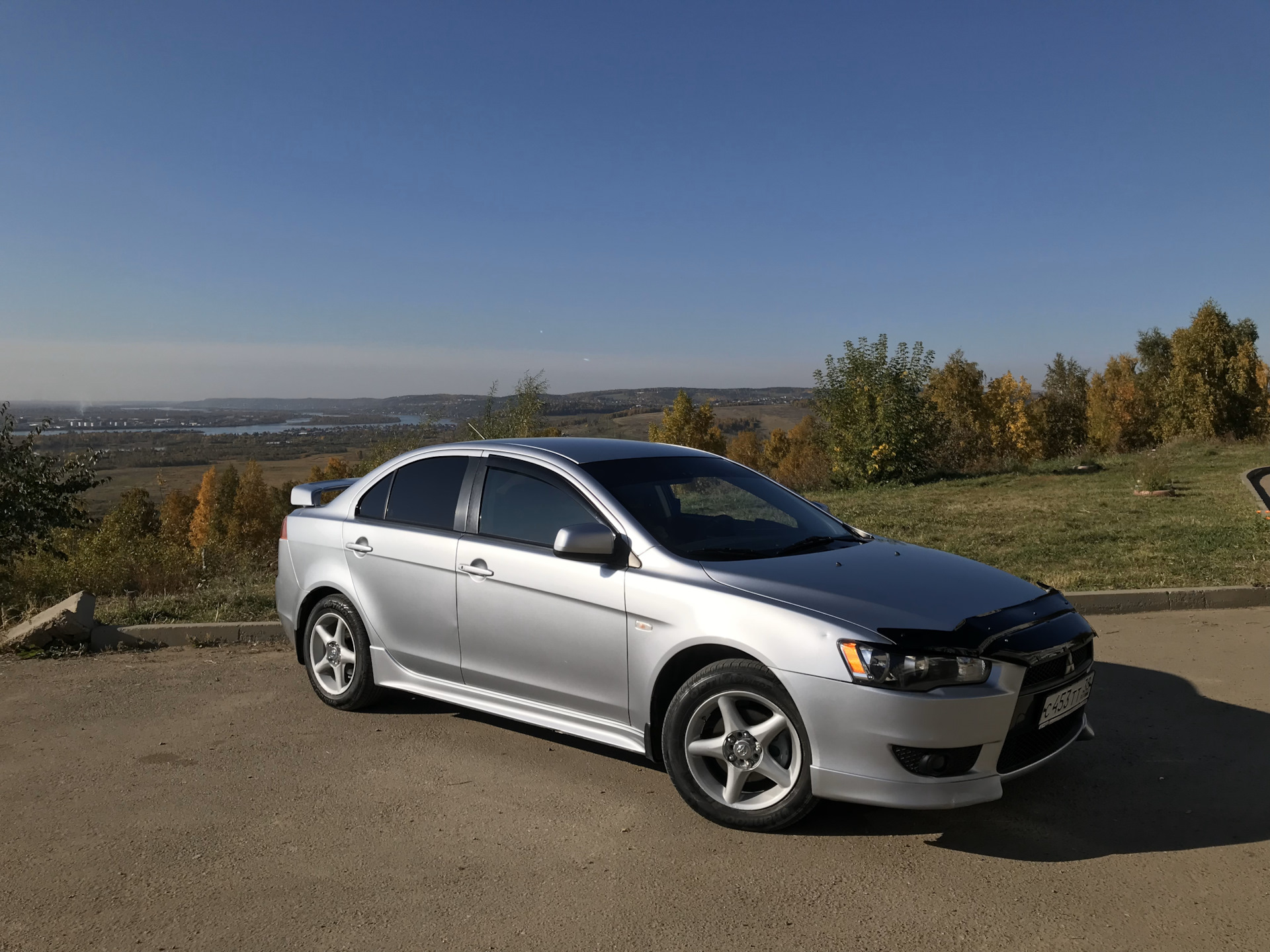 Лансер 50. Lancer 10 r17. Mitsubishi Lancer x r17. Lancer 10 r17 Optima. Lancer 10 r16.