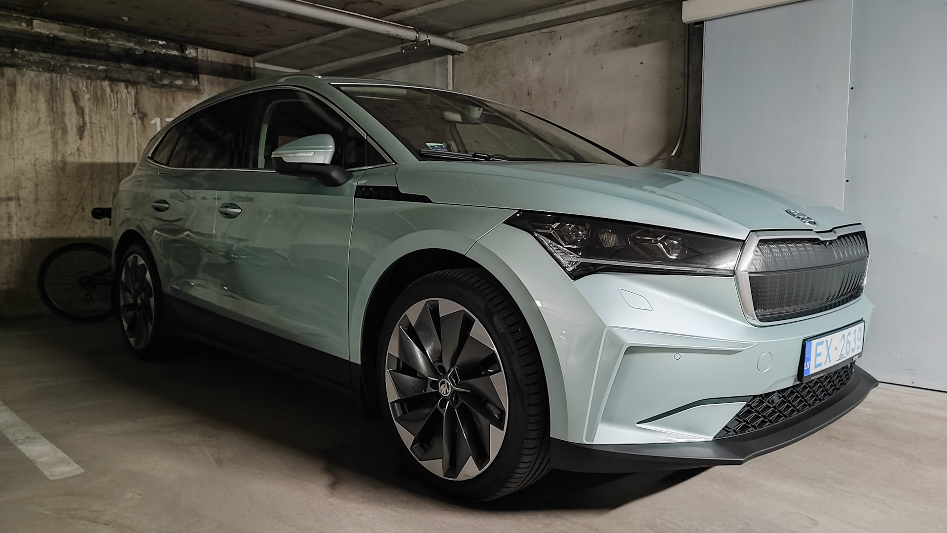 Skoda Enyaq iV: электрический универсал на платформе MEB открывает новую эру для чешского бренда Skoda Enyaq iV: электрический универсал на платформе MEB открывает новую эру для чешского бренда