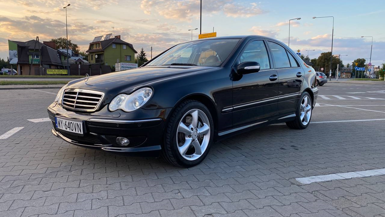 Mercedes-Benz C-class (W203) 1.8 бензиновый 2005 | Мечта из детства на  DRIVE2