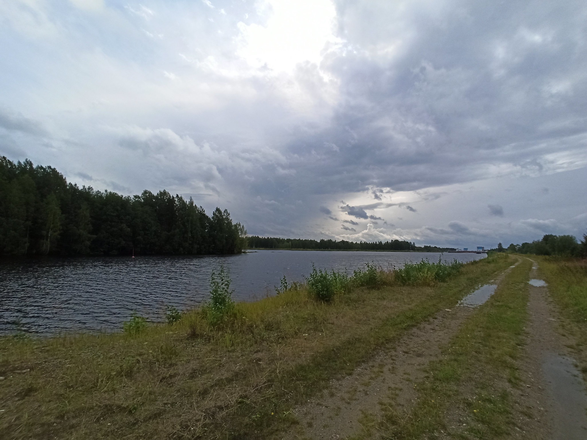 Поездка в августе по Карелии. День 6 — Медвежьегорск, Пудож, Вытегра,  Ферапонтово — Mitsubishi Pajero (3G), 3,2 л, 2003 года | путешествие |  DRIVE2