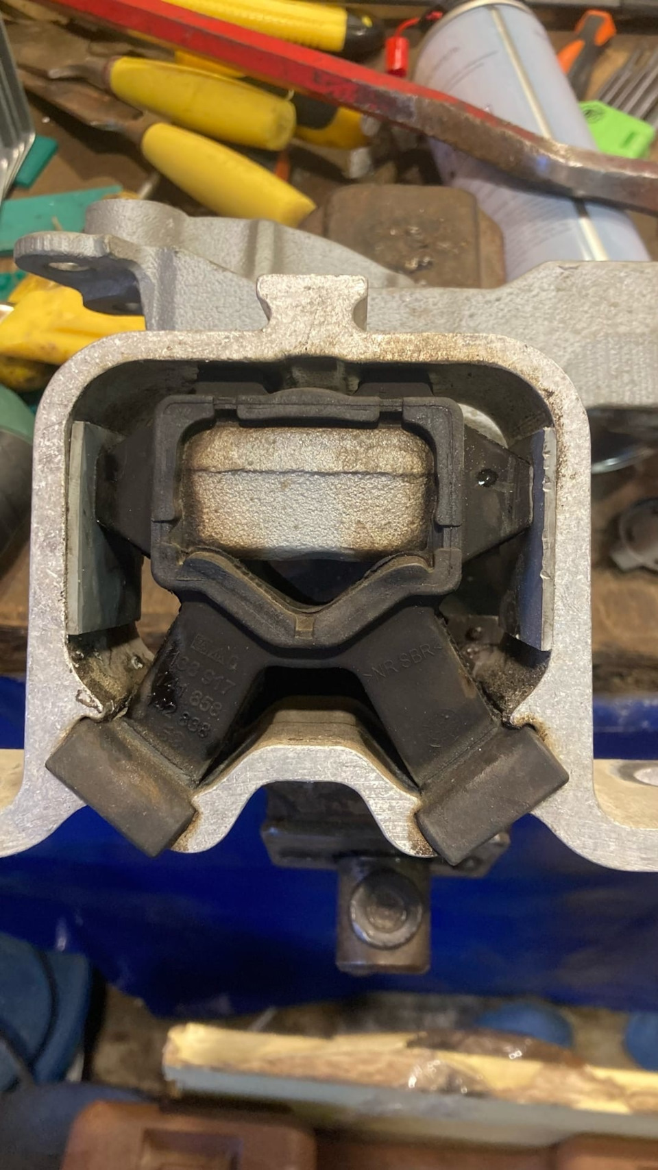 Фото в бортжурнале Lada Vesta SW Cross (1G)