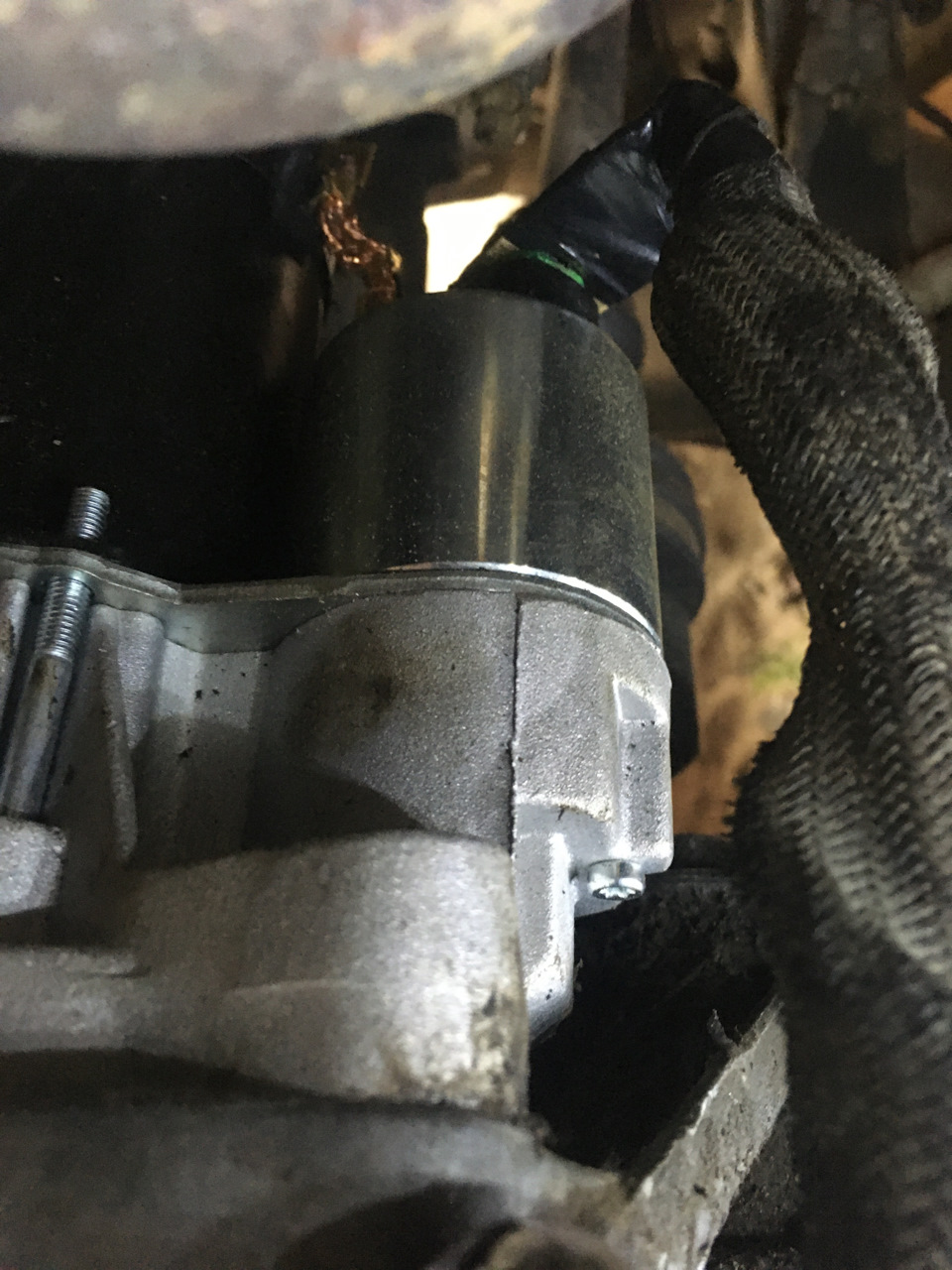 Новый стартер на Лагуна 1 (замена без ямы) — Renault Laguna I, 1,8 л ...