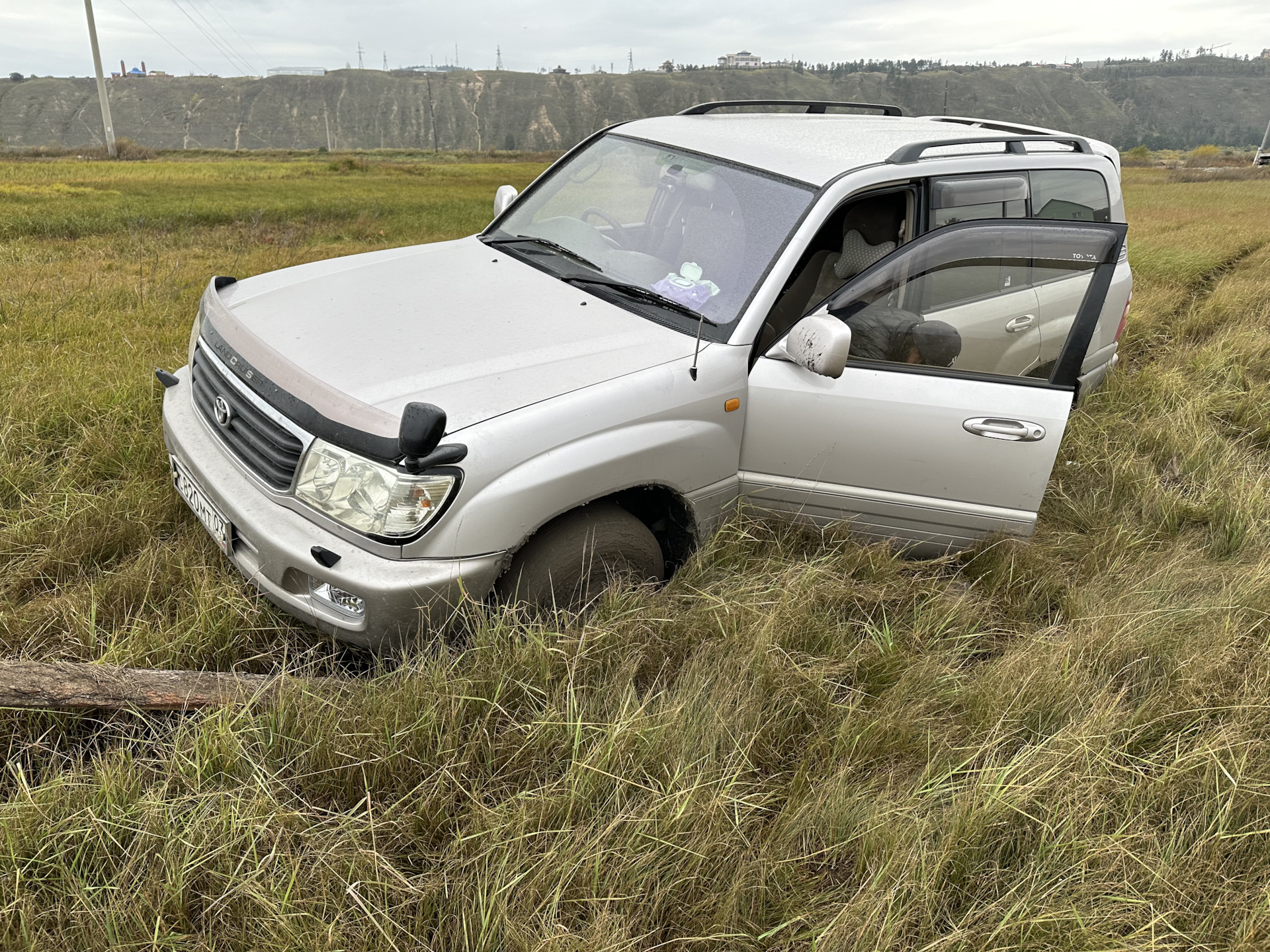 Понял что сток это ниочем))) — Toyota Land Cruiser 100, 4,7 л, 2001 года |  покатушки | DRIVE2