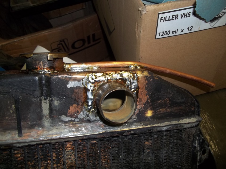 Всего по чуть-чуть: ништяки, пайка радиатора, термостат и другое ...