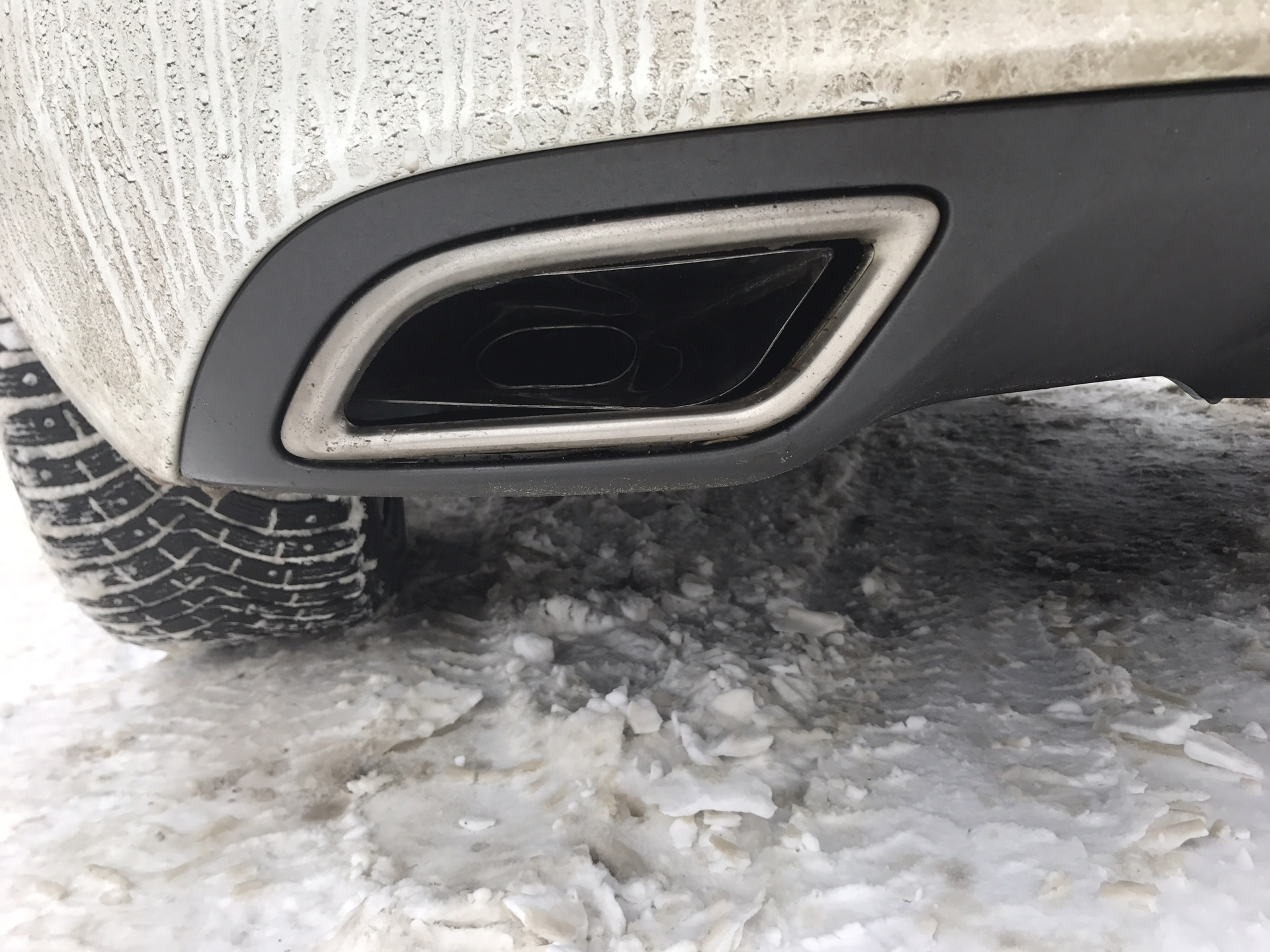 Выхлоп на две стороны — Opel Astra J GTC, 2 л, 2012 года | визит на ...