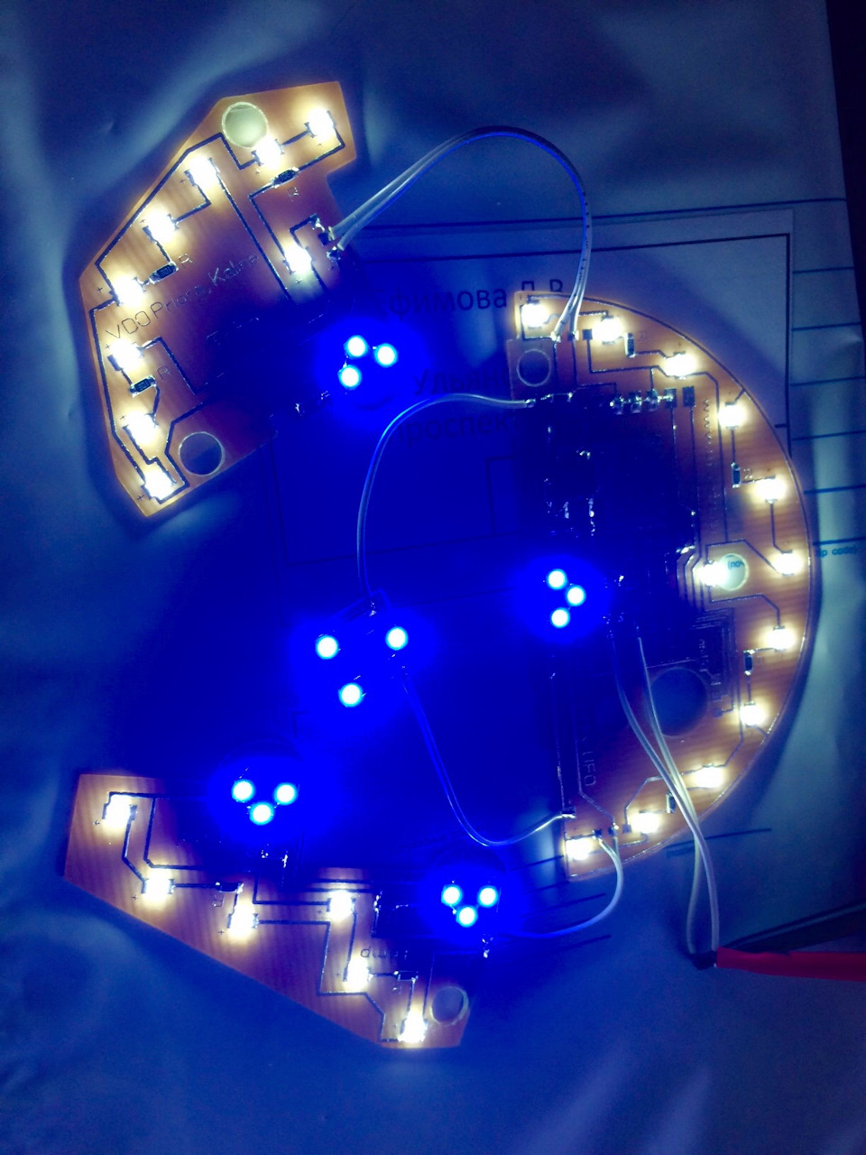 Подсветка панели приборов — Lada Приора хэтчбек, 1,6 л, 2009 года ...