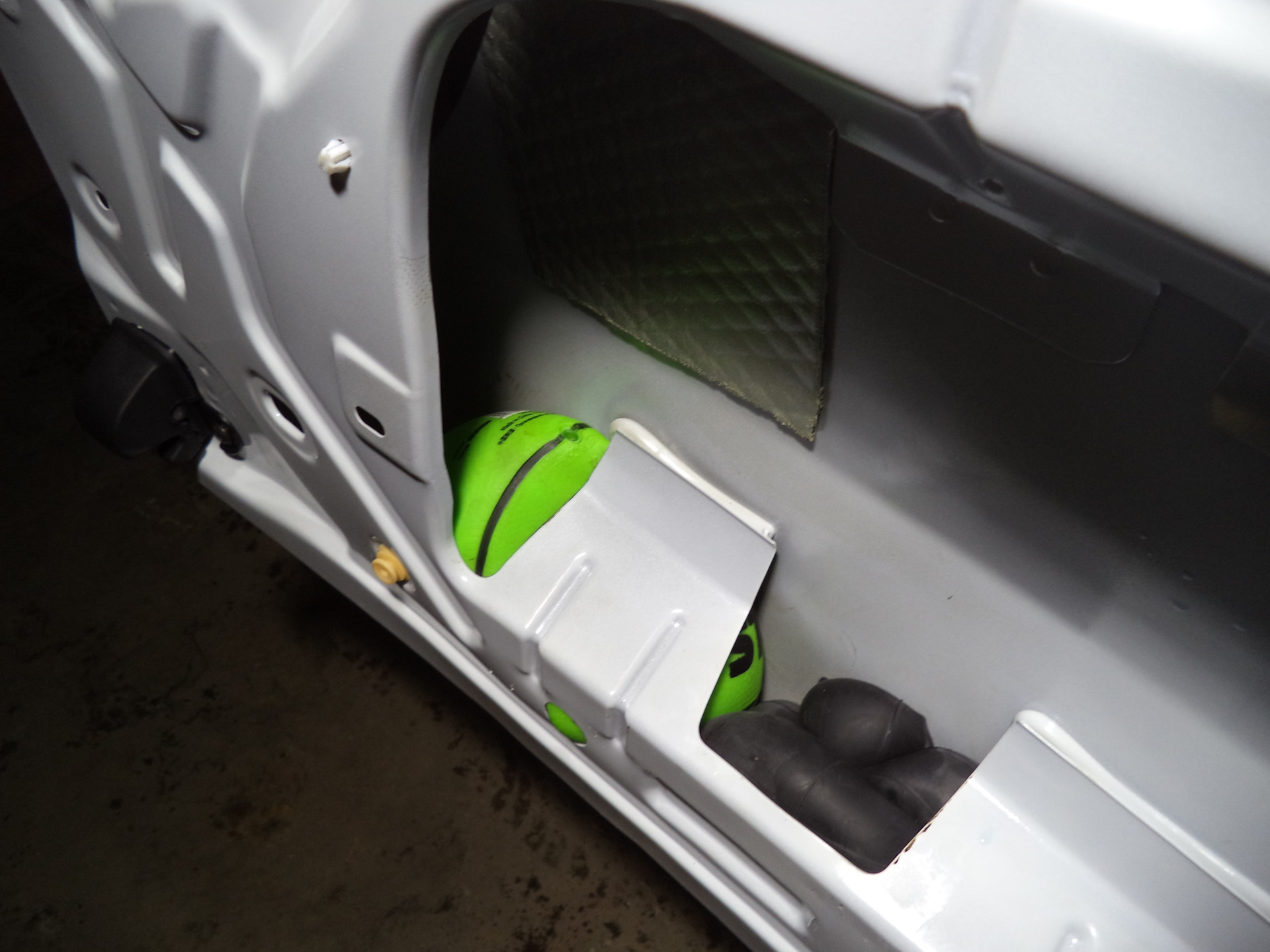 Самостоятельный ремонт вмятин без покраски. — Bezpokras на DRIVE2