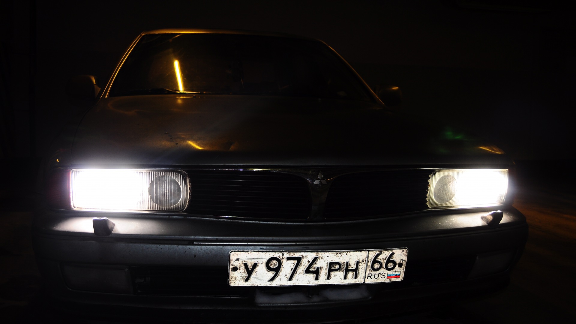 Mitsubishi Sigma 3.0 бензиновый 1992 | 3.0 V6 на DRIVE2