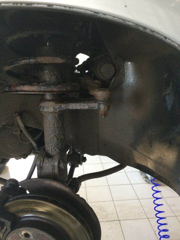 Замена рулевых наконечников — Lada Калина хэтчбек, 1,6 л, 2007 года ...