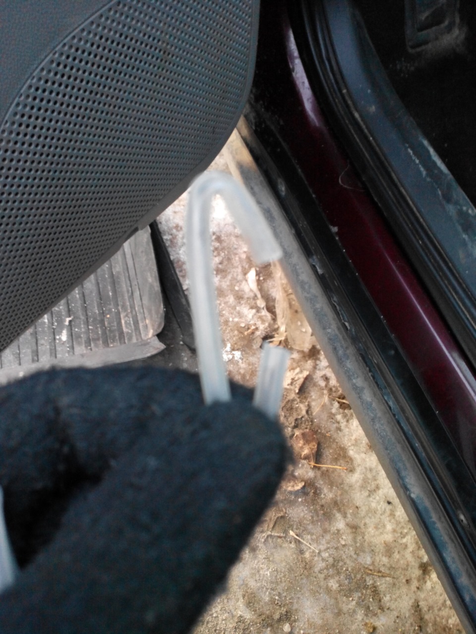 скрип водительского сидения* — Lada Приора седан, 1,6 л, 2008 года ...