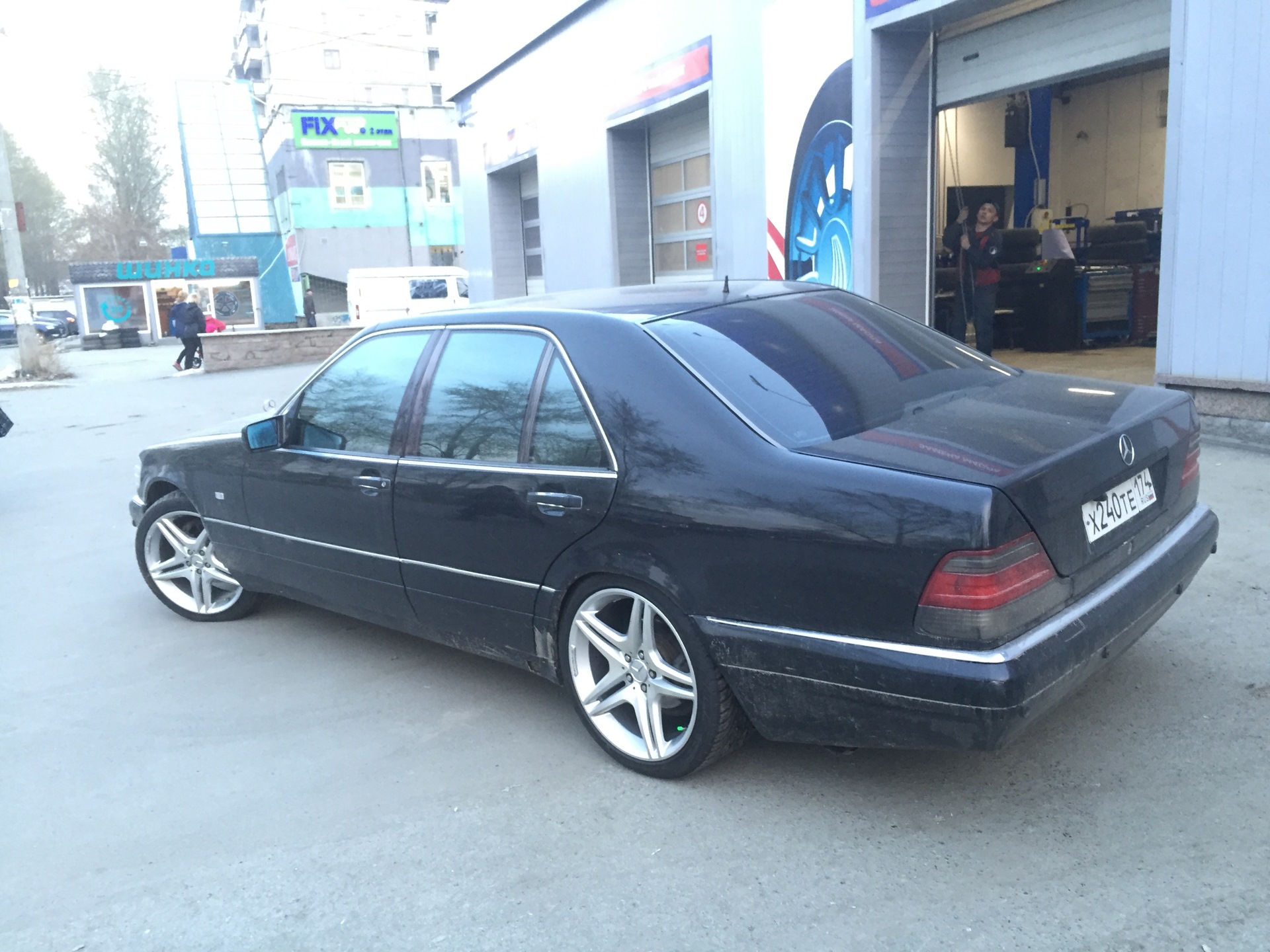 Mercedes w140 на дисках AMG