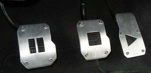 Педали, сцепление газ и тормоз!) — DRIVE2