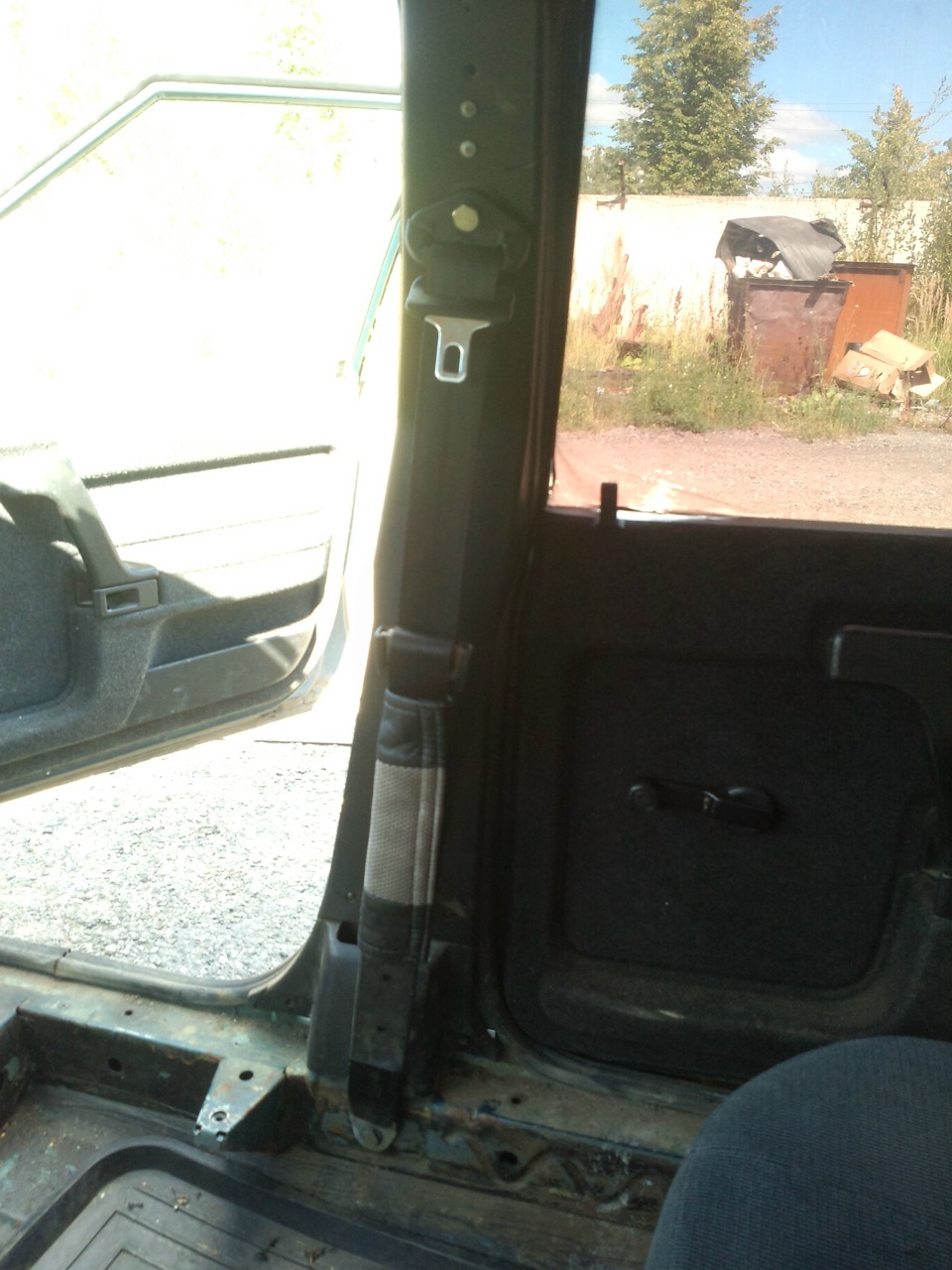 Инерционный ремень безопасности — Москвич 2141, 1,7 л, 2000 года ...