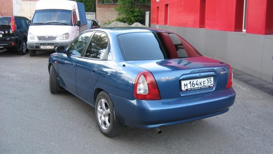 Daewoo Nubira 1