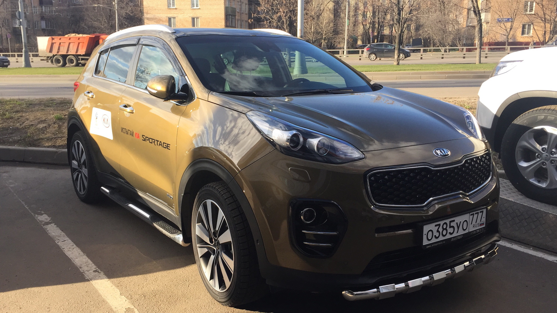 Kia Sportage Р¶РµР»С‚С‹Р№