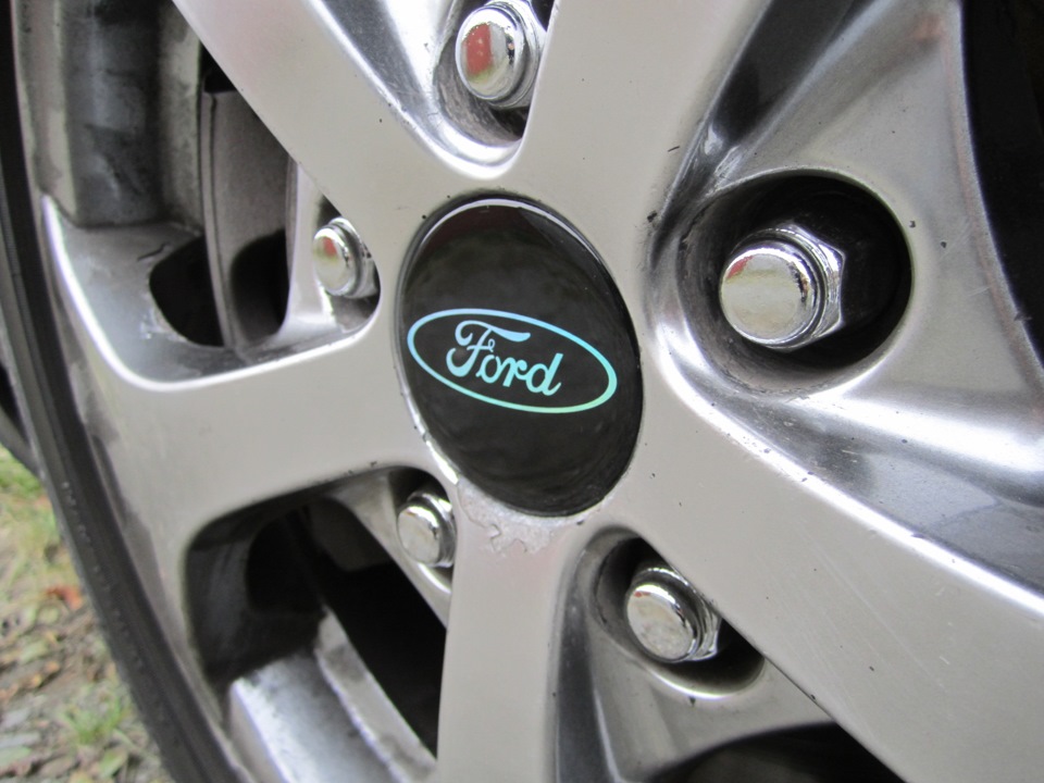 Гайки колесные + заглушки — Ford Mondeo III, 2 л, 2006 года | колёсные ...