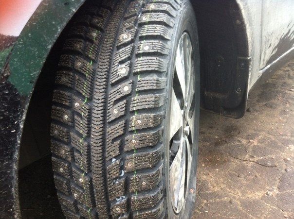 Зимняя резина 15 205. Kumho kw22 195/55 r16. Kumho шипованная резина r16 зима. Киа Рио 195/60 r15 зимняя резина. Зимние колеса Киа Рио Kumho.