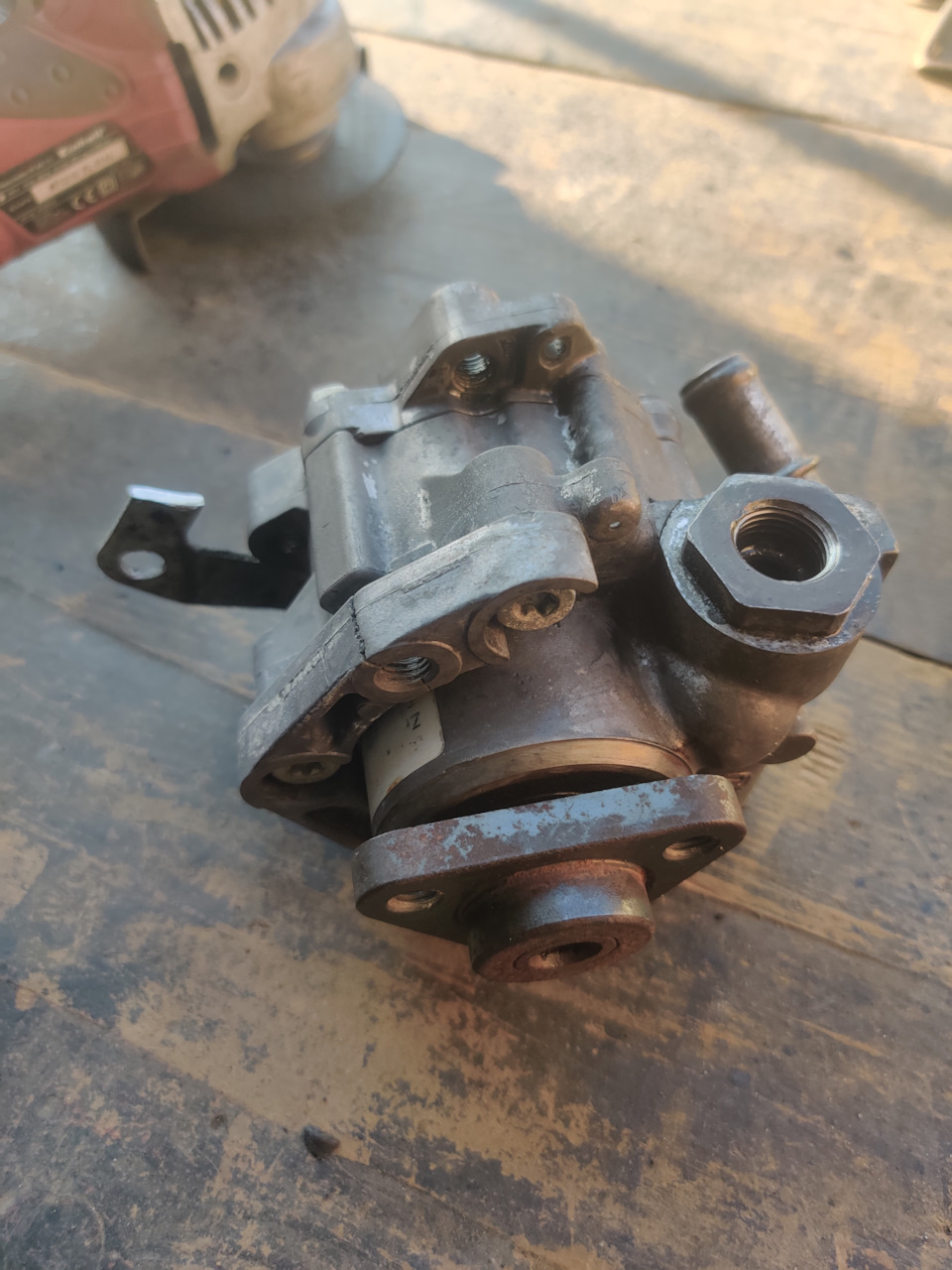 Люфт шкива гур — BMW 5 series Touring (E39), 2,5 л, 1999 года | своими ...