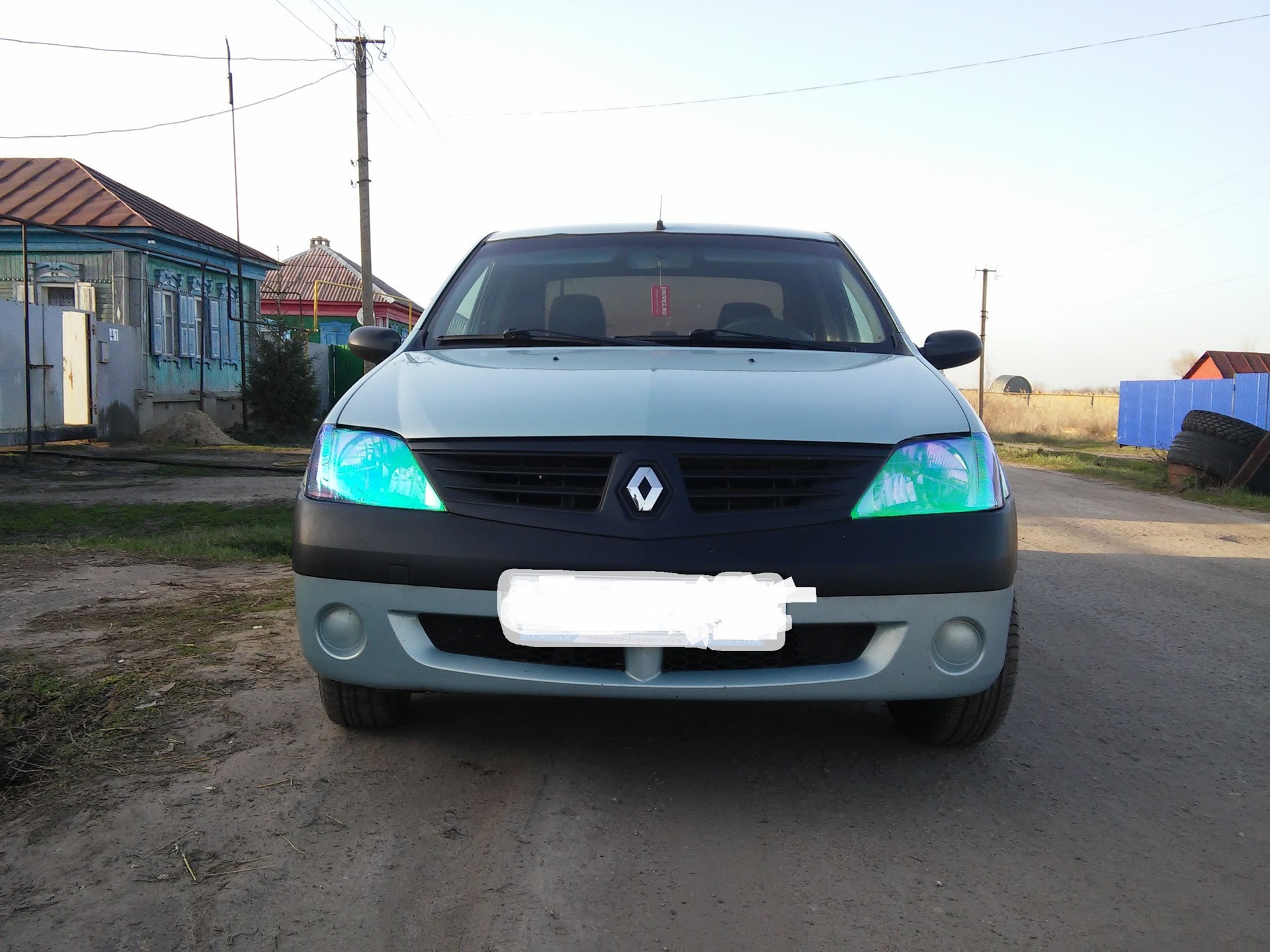Тюнингованные Фары Рено Логан 1 Купить