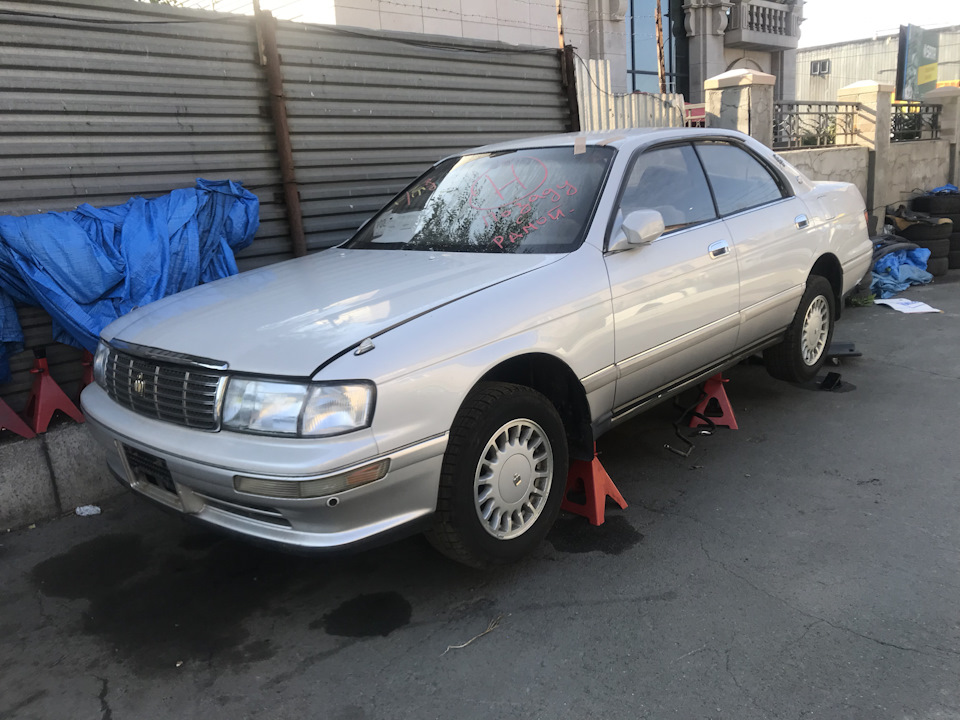 Toyota crown jzs145