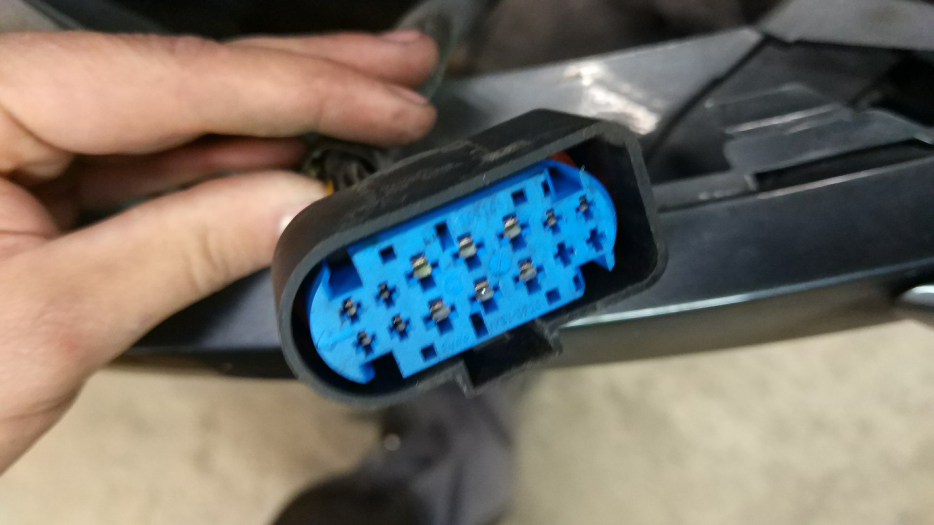 разъём фары форд мондео 4. разъем фары мондео 4. 3c0973737. разъем фары форд мондео 4. разъем фары mondeo 4.