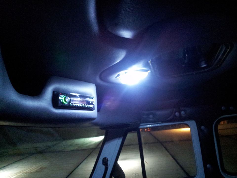 Освещение салона — УАЗ 3909, 2,4 л, 1999 года | тюнинг | DRIVE2