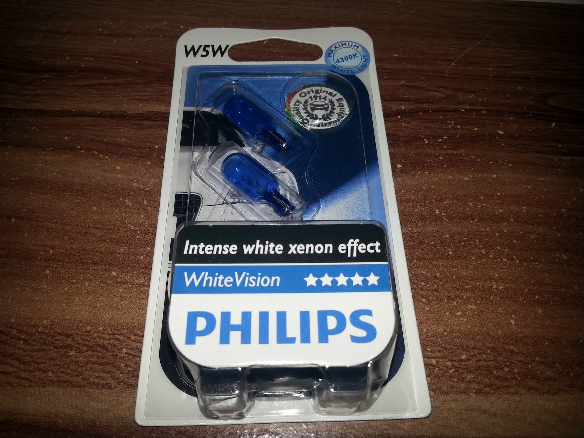 Габариты филипс. Philips w5w led. Габаритные лампы Филипс w5w Vision. Лампочки Philips White Vision Ultra w5w. Philips Blue Vision w5w.