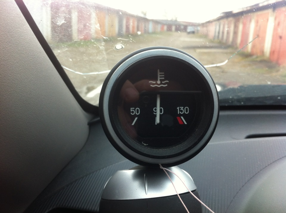 Указатель 1,46 В (90 градусов) — Mitsubishi Pajero Sport (2G)