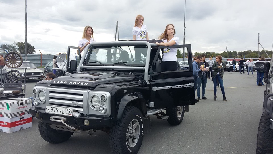 Statement Автофест 2015 Тюмень — Land Rover Defender, 2,4 л, 2008 года ...
