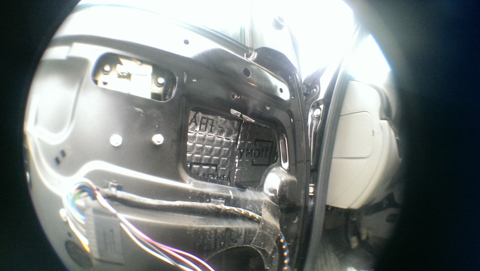 Шумка, колонки и замена ламп регулятора печки — Lada Калина хэтчбек, 1 ...