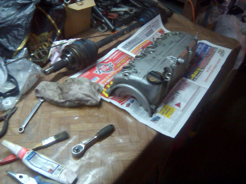 Болты крепления Клапанной крышки. — Honda Civic (7G), 1,6 л, 2005 года ...