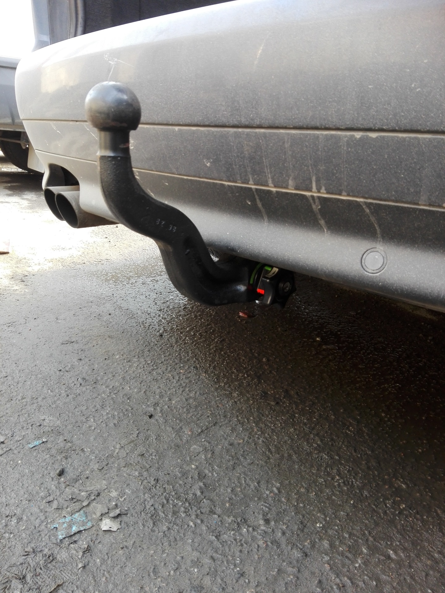 Фаркоп установлен на заводе. Фаркоп на ховер н5. Фаркоп установлен на заводе. Фаркоп на ховер н3. Фаркоп для поло седан 2011.